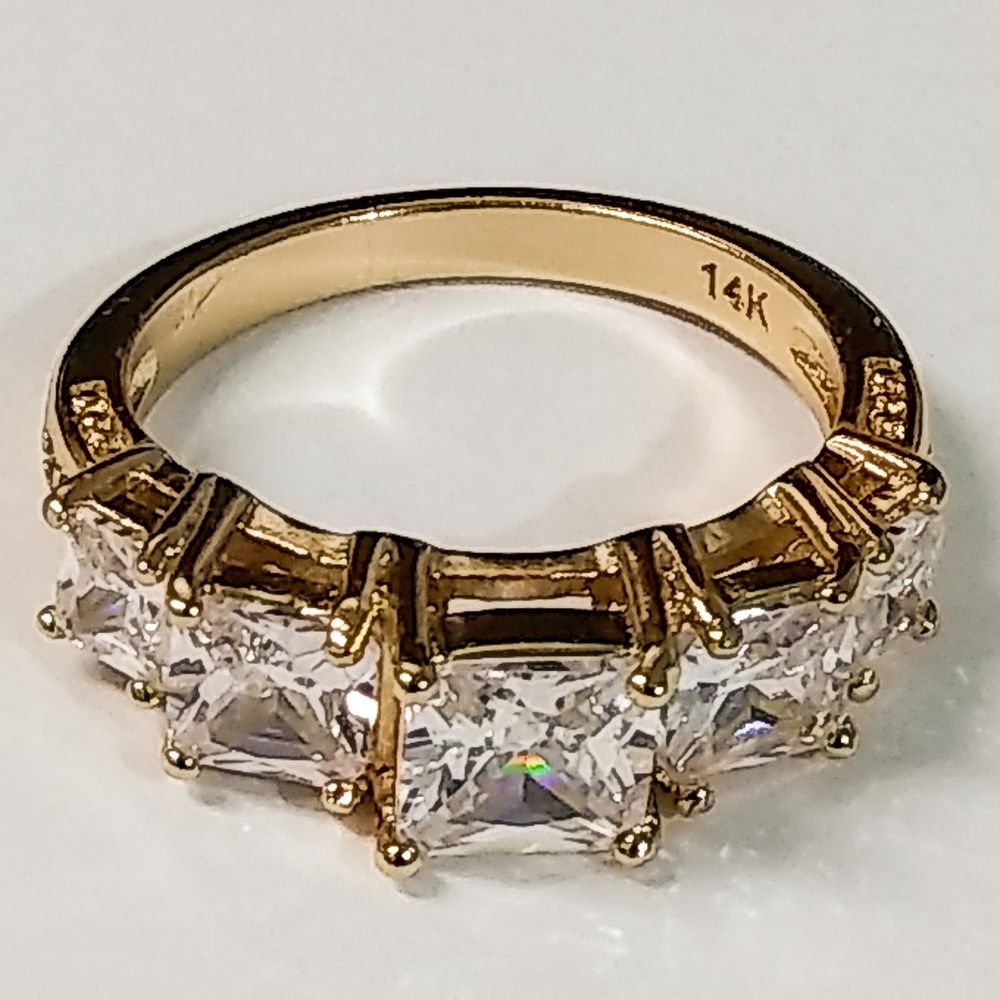 14K Gold Ring 2-DAY SHIPPING